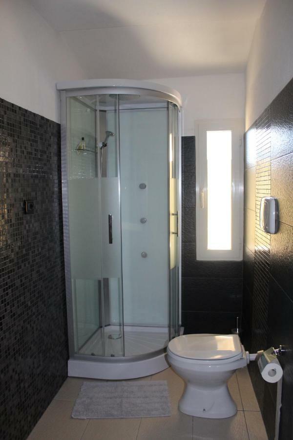 B&B Meddie Тиана Экстерьер фото
