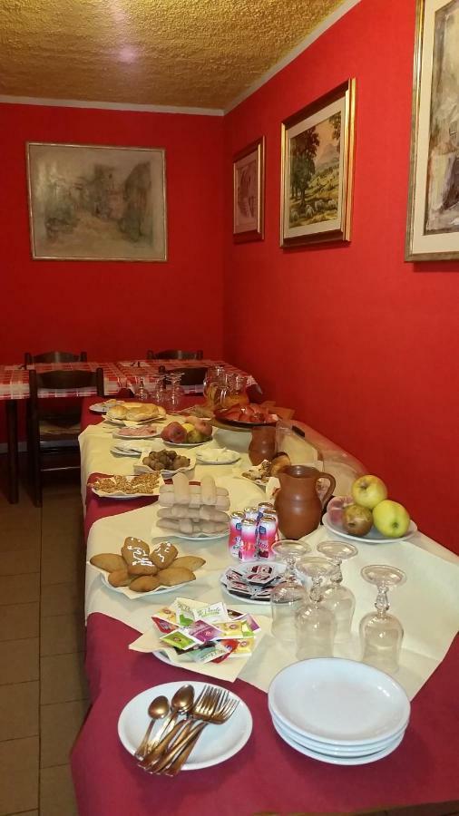 B&B Meddie Тиана Экстерьер фото